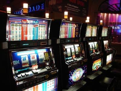 Online Pokies Myths